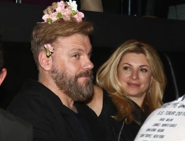 Ατύχημα επί σκηνής για τον Κώστα Σπυρόπουλο